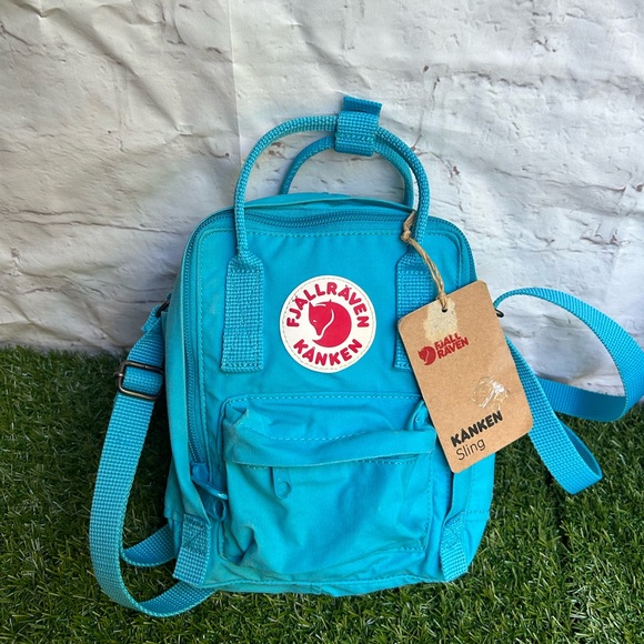 Kanken Sling Shoulder Bag -
Fiallraven Deep Turquoise gently used - Picture 6 of 15